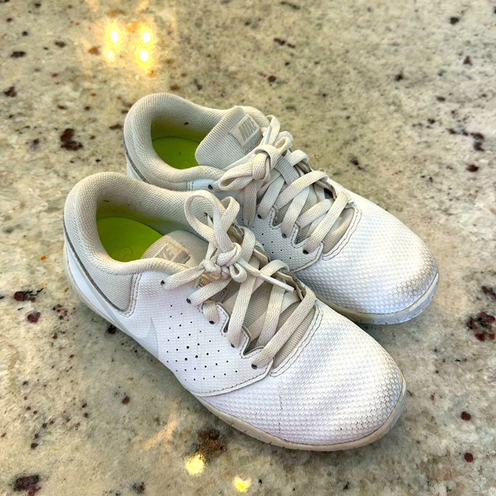 Girls youth cheer shoes size 13